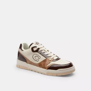 Soho SneakerWith Patent Signature