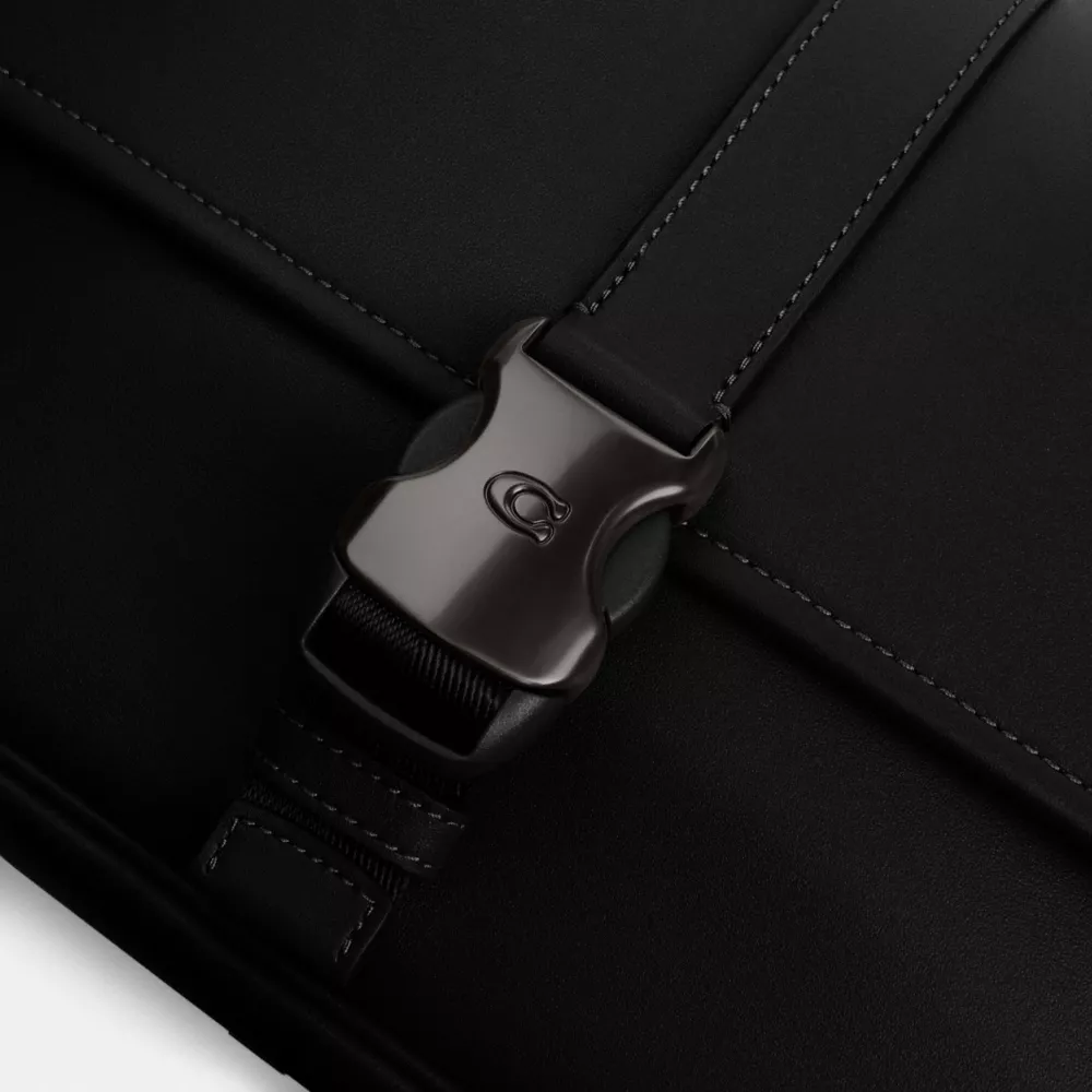League Messenger Bag - Image 6